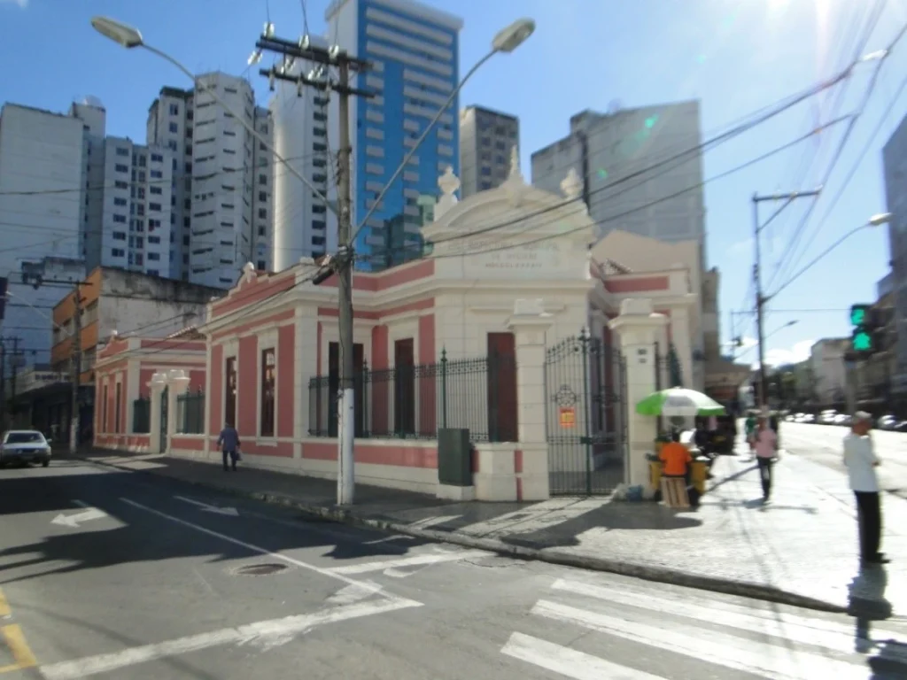 Pousada Cipriani - Matias Barbosa - Ponto Turístico Museu Dinâmico de Ciência e Tecnologia UFJF